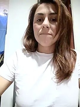 Snapshot of vanessa-titisM chatting on 5, 10, 2025 vanessa-titisM online show from 5, 10, 2025