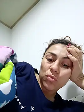 Snapshot of vanessa-titisM chatting on 11, 10, 2025 vanessa-titisM online show from 11, 10, 2025