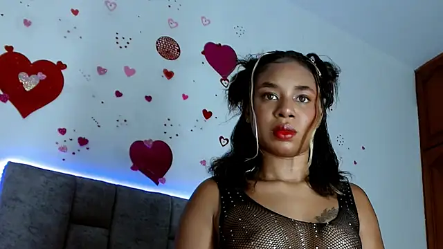 ebony joness online show from 28, 11, 2025