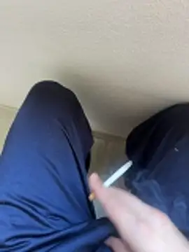 Snapshot of LAZ3R1 chatting on 31, 10, 2025 LAZ3R1 online show from 31, 10, 2025