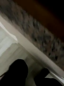 Snapshot of LAZ3R1 chatting on 12, 11, 2025 LAZ3R1 online show from 12, 11, 2025