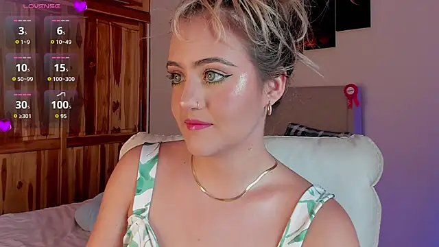 MaryMoon  online show from 28, 9, 2025