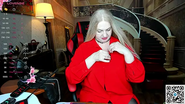 Snapshot of Nina_Devillle chatting on 1, 3, 2026 Nina Devillle online show from 1, 3, 2026