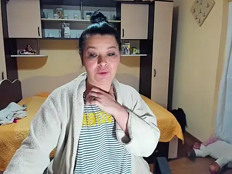 Snapshot of Soffy_Skye chatting on 10, 2, 2026 Soffy Skye online show from 10, 2, 2026