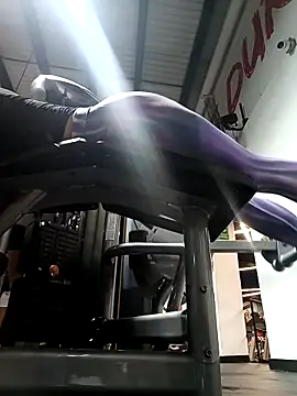 Mishchelle Zakii online show from 7, 2, 2026