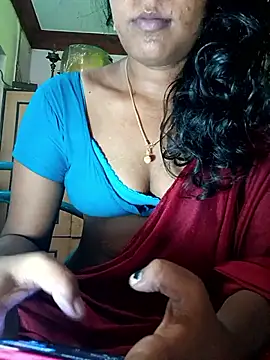 Snapshot of Tamil_Kavitha chatting on 18, 4, 2026 Tamil Kavitha online show from 18, 4, 2026