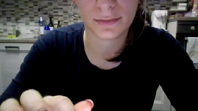 Snapshot of Camaleontica chatting on 30, 10, 2025 Camaleontica online show from 30, 10, 2025