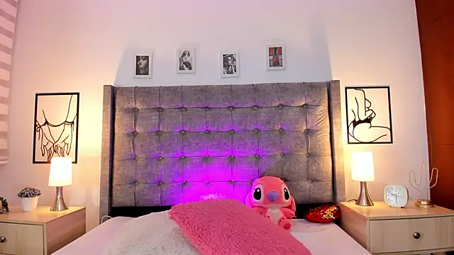 Linda Fosterr online show from 15, 11, 2025