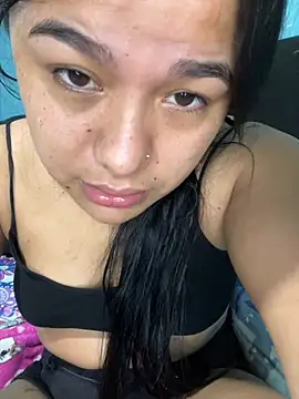 Snapshot of April_Becker chatting on 2, 5, 2026 April Becker online show from 2, 5, 2026