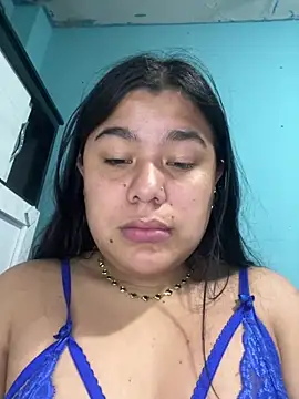 Snapshot of April_Becker chatting on 4, 7, 2026 April Becker online show from 4, 7, 2026