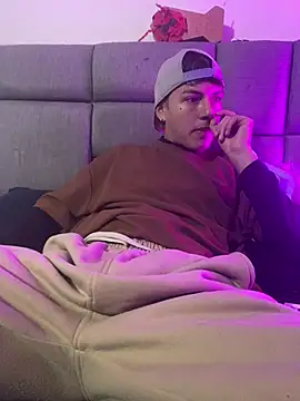 Snapshot of NaytonFreeman chatting on 20, 2, 2026 NaytonFreeman online show from 20, 2, 2026