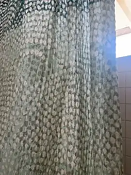 Snapshot of busnfatnutsLildee chatting on 2, 2, 2026 busnfatnutsLildee online show from 2, 2, 2026