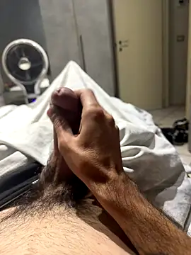 alexbergo87 online show from 12, 9, 2025