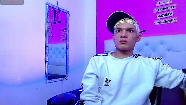 EL VENEZOLANO 22CM online show from 17, 10, 2025