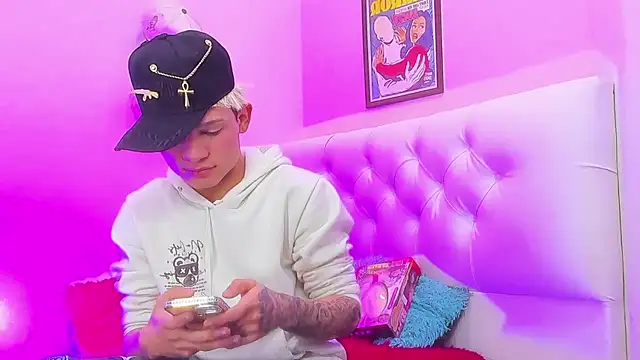 EL VENEZOLANO 22CM online show from 15, 12, 2025