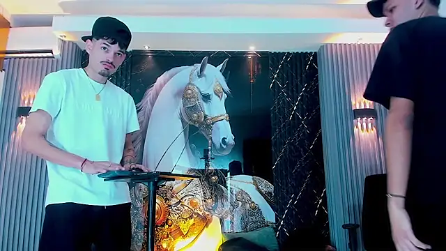 Iam Steven online show from 9, 10, 2025