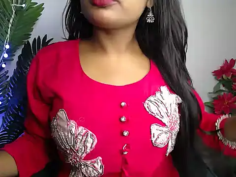 Snapshot of Naughtyy_stripgirl chatting on 24, 10, 2025 Naughtyy stripgirl online show from 24, 10, 2025