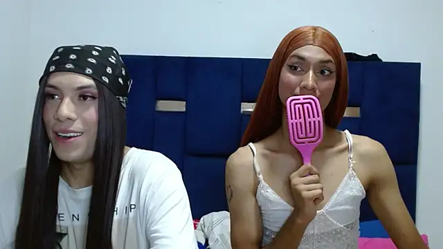 PinkLuna LolaBloom online show from 15, 5, 2026