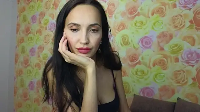 Lillian-Clark online show from 1, 12, 2025