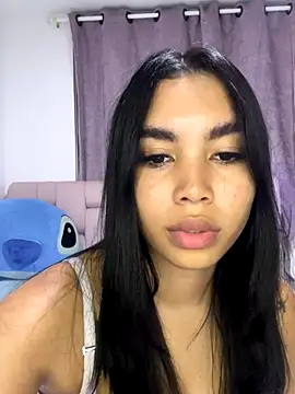 karolaalcendra online show from 8, 11, 2025