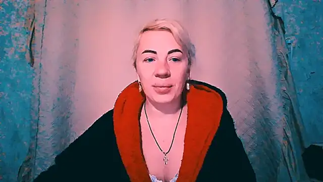 EmmaCat  online show from 18, 10, 2025