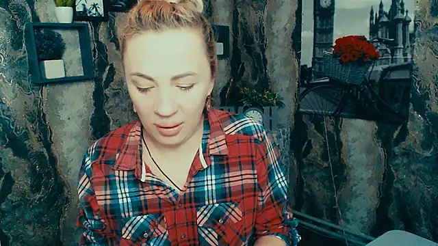 EmmaCat  online show from 20, 12, 2025