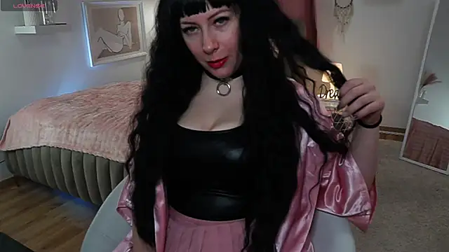 sandraa cole online show from 7, 11, 2025