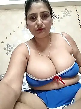 Snapshot of Loveangle1 chatting on 21, 9, 2025 Loveangle1 online show from 21, 9, 2025