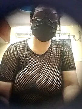 Snapshot of thehotlady chatting on 26, 5, 2026 thehotlady online show from 26, 5, 2026