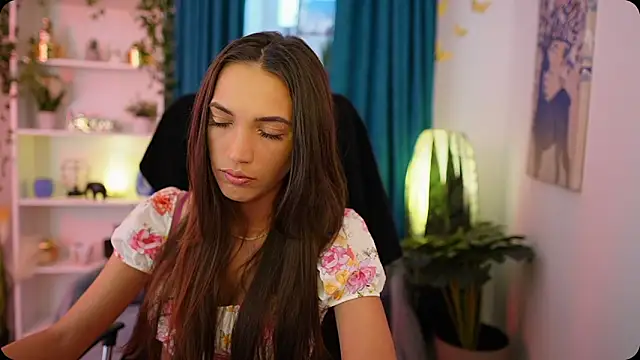 Alexis Love  online show from 3, 10, 2025