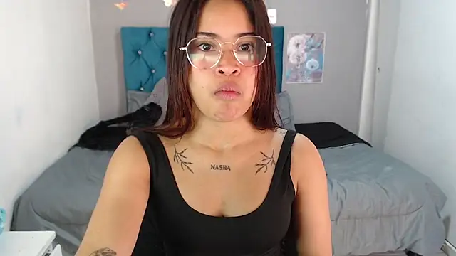 mia sexgirl online show from 11, 2, 2026