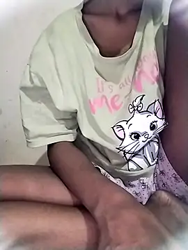 Snapshot of Rapunzal chatting on 20, 4, 2026 Rapunzal online show from 20, 4, 2026