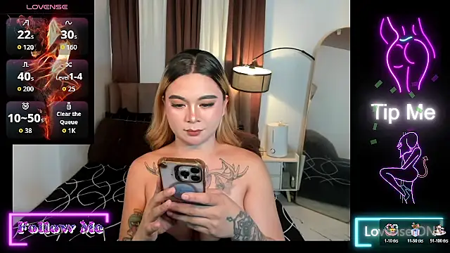 Snapshot of LusciousZenaiahx chatting on 11, 3, 2026 LusciousZenaiahx online show from 11, 3, 2026