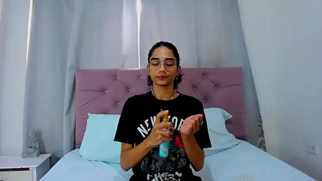 EthanBlackwoodd online show from 3, 2, 2026