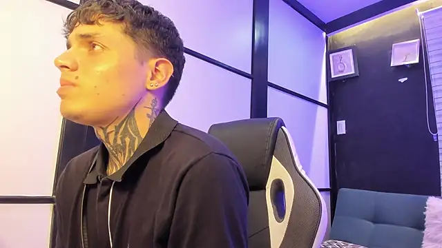 Declan-Fox online show from 31, 10, 2025