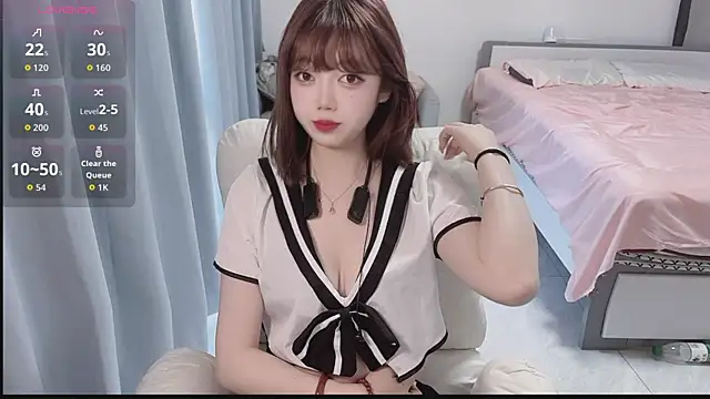 Lucky Cici online show from 1, 10, 2025