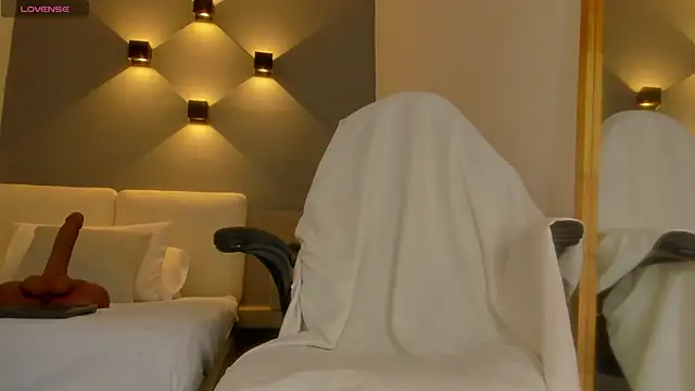 selena monroy online show from 21, 3, 2026