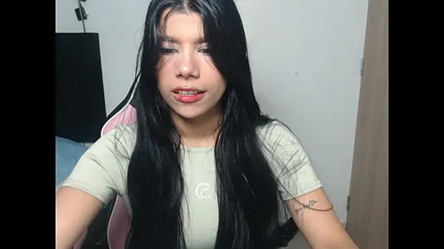 Snapshot of MayaScott11 chatting on 30, 5, 2026 MayaScott11 online show from 30, 5, 2026