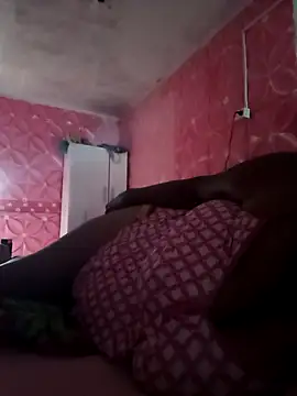 Snapshot of Rosabela04 chatting on 5, 5, 2026 Rosabela04 online show from 5, 5, 2026
