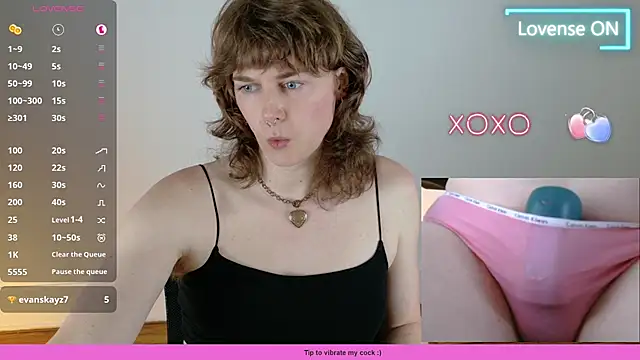 Snapshot of tsellieryder chatting on 8, 3, 2026 tsellieryder online show from 8, 3, 2026