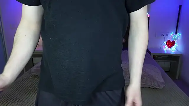 Vikki George online show from 5, 3, 2026