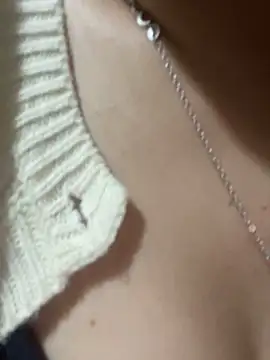 Luna-ass online show from 6, 2, 2026