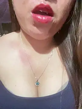 Luna-ass online show from 15, 2, 2026