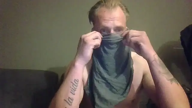 Snapshot of steef070 chatting on 15, 5, 2026 steef070 online show from 15, 5, 2026