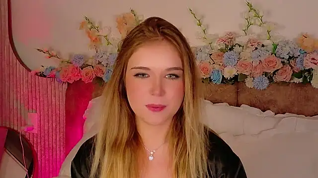 Lilith Bonheur online show from 15, 4, 2026