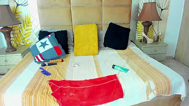 Snapshot of sweet_lulu_sofia chatting on 6, 1, 2026 sweet lulu sofia online show from 6, 1, 2026