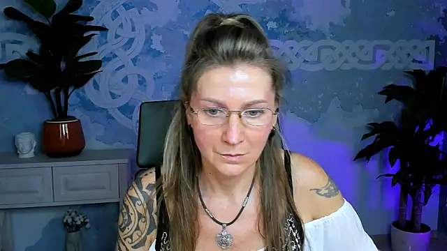 Snapshot of UmaSpace chatting on 22, 9, 2025 UmaSpace online show from 22, 9, 2025