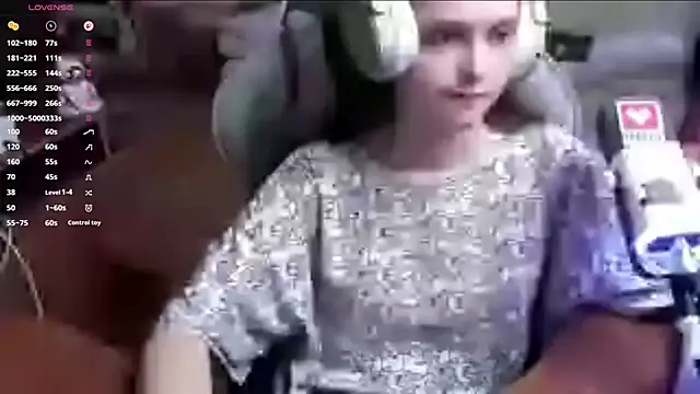 SharybbFace online show from 2, 4, 2026