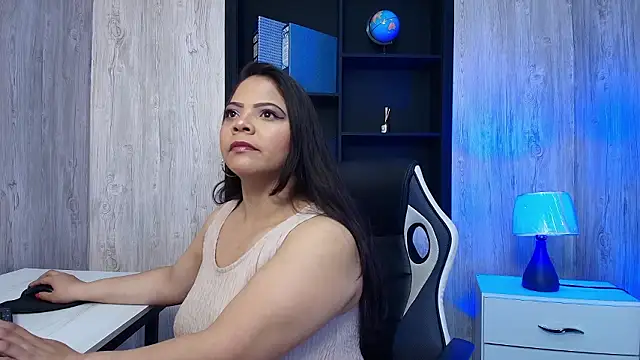 Snapshot of ROUSE_SINCLAIR chatting on 3, 2, 2026 ROUSE SINCLAIR online show from 3, 2, 2026