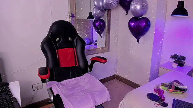 Snapshot of susan_dl chatting on 7, 1, 2026 susan dl online show from 7, 1, 2026